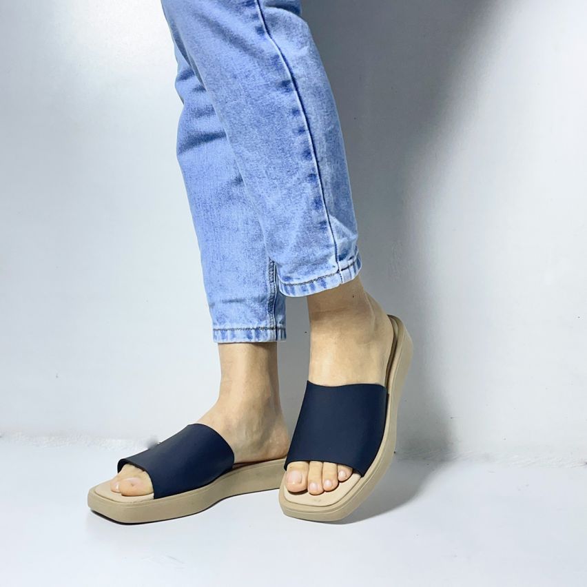 Sandalia Puro Cuero 1006 Negro - Stock