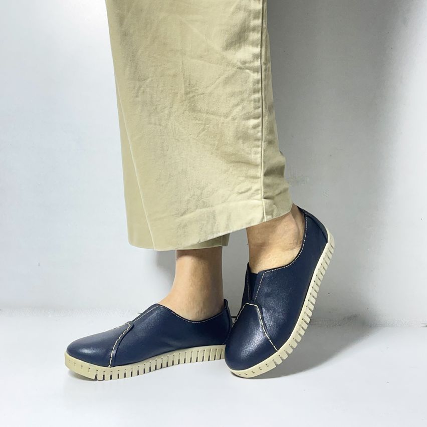 Zapato Puro Cuero 1079 Negro - Stock