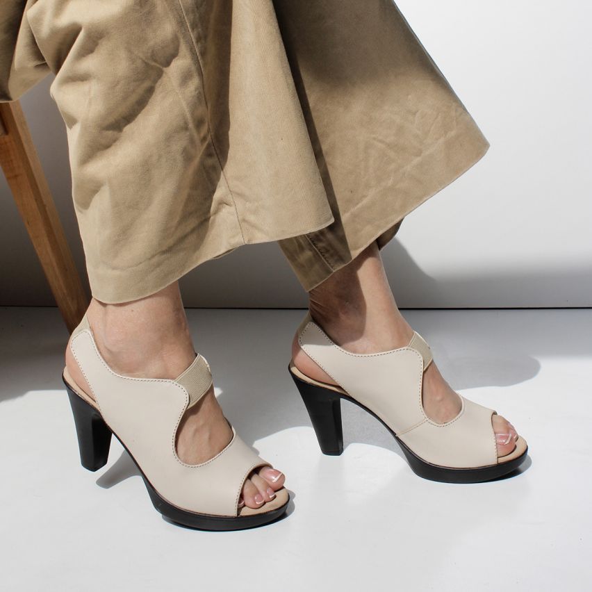 sandalia Puro Cuero 1137 Hueso - Stock