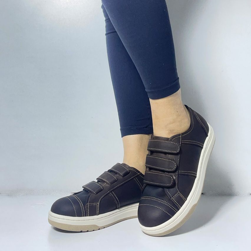 Zapatilla Cuero 443M Marrón  - Stock