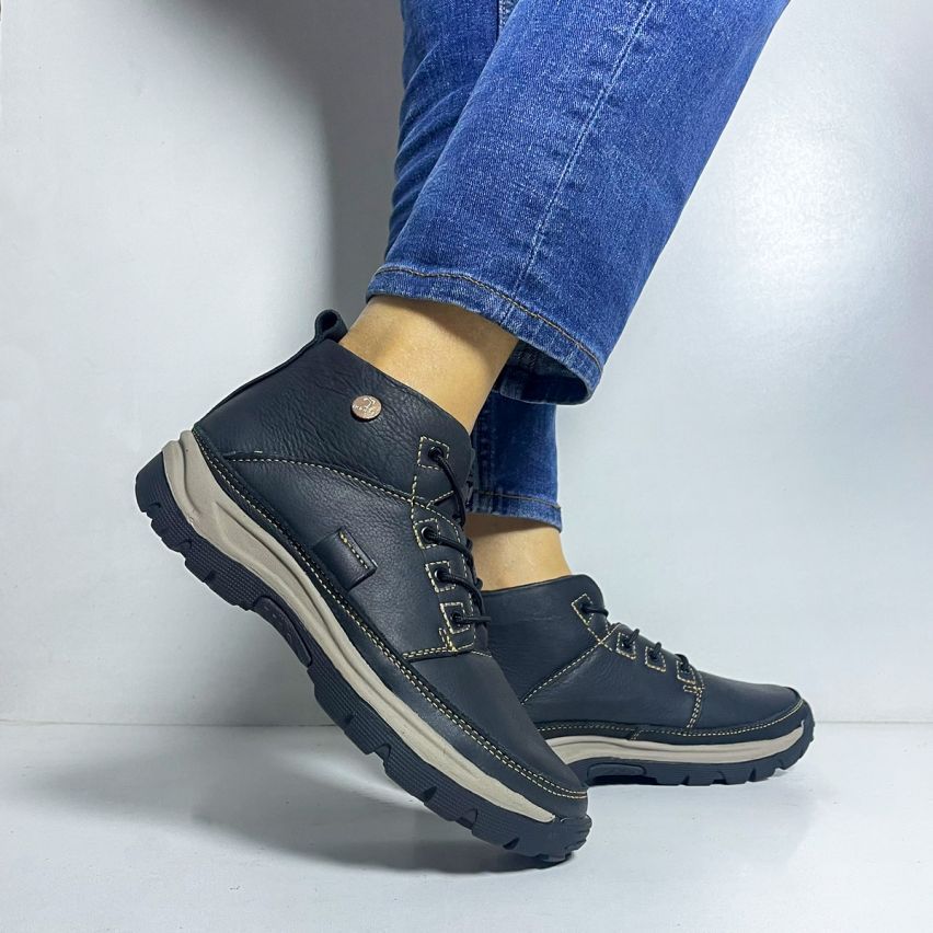 Botín Puro Cuero 574 Negro C - Stock