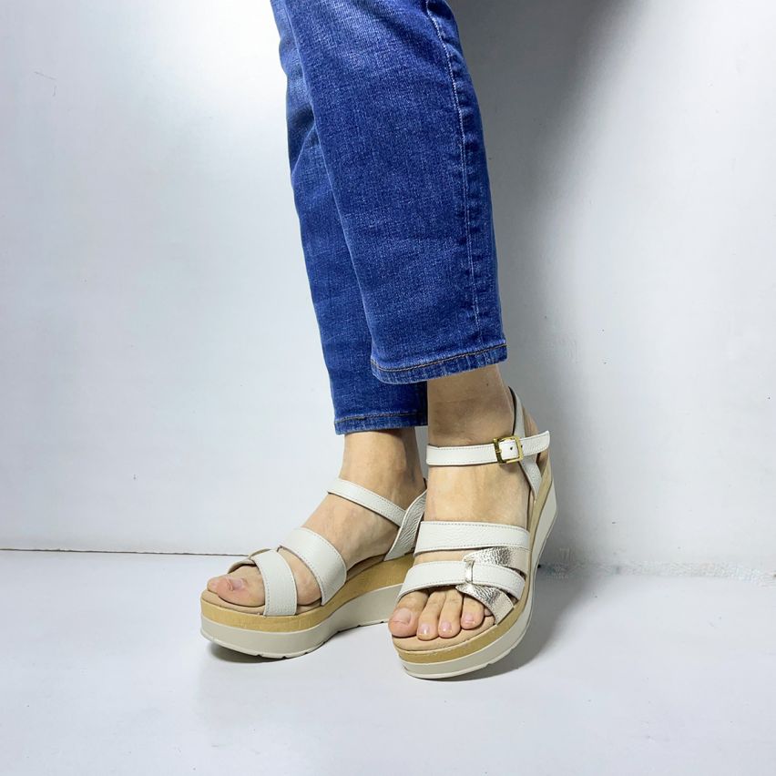 Sandalia Puro Cuero 769H Hueso - Stock