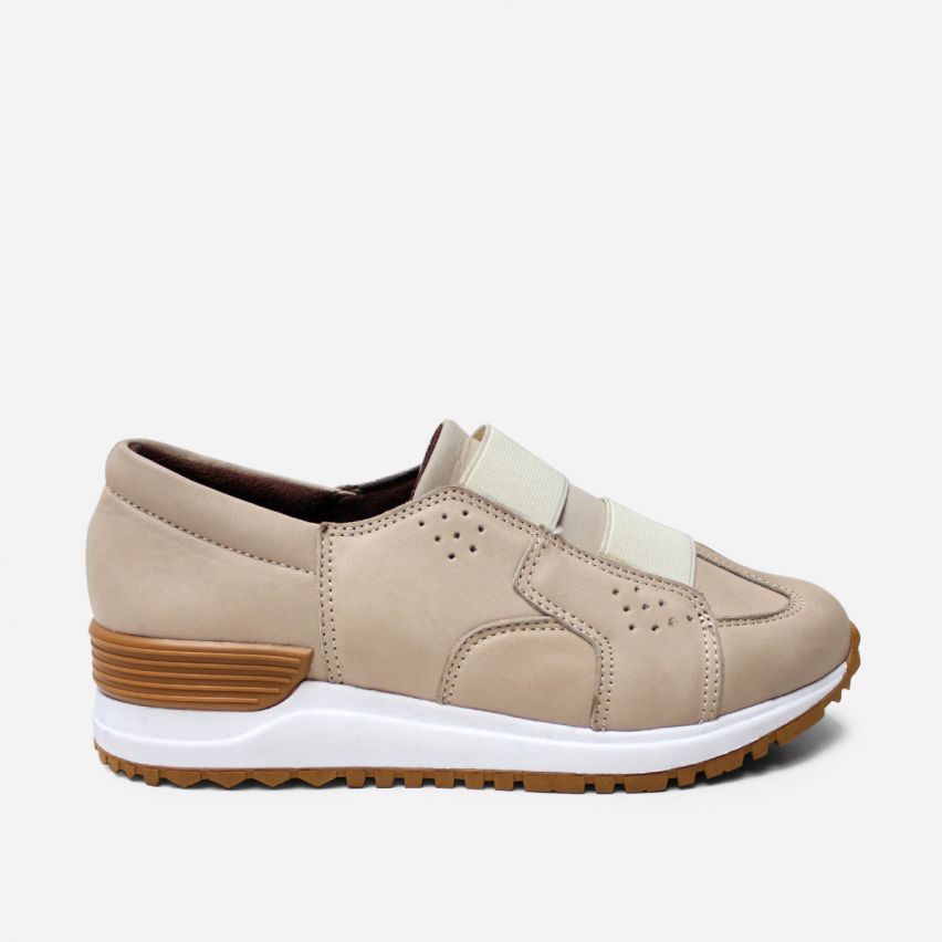 Zapatilla  Puro Cuero 832 Pv