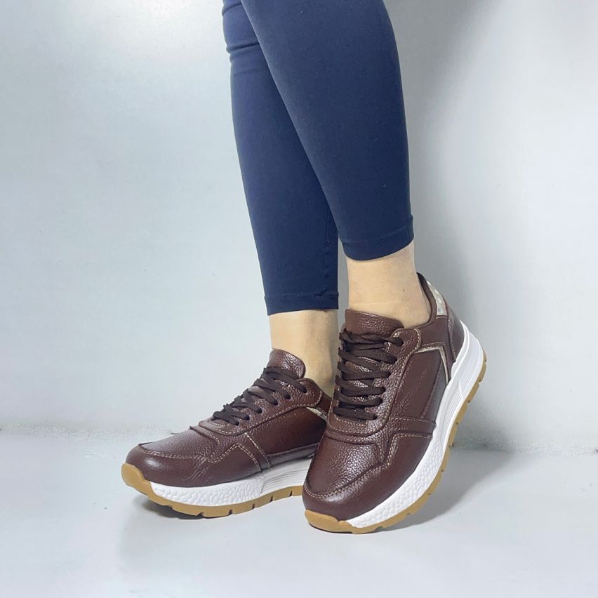Zapatilla Cuero 852 Marron  - Stock