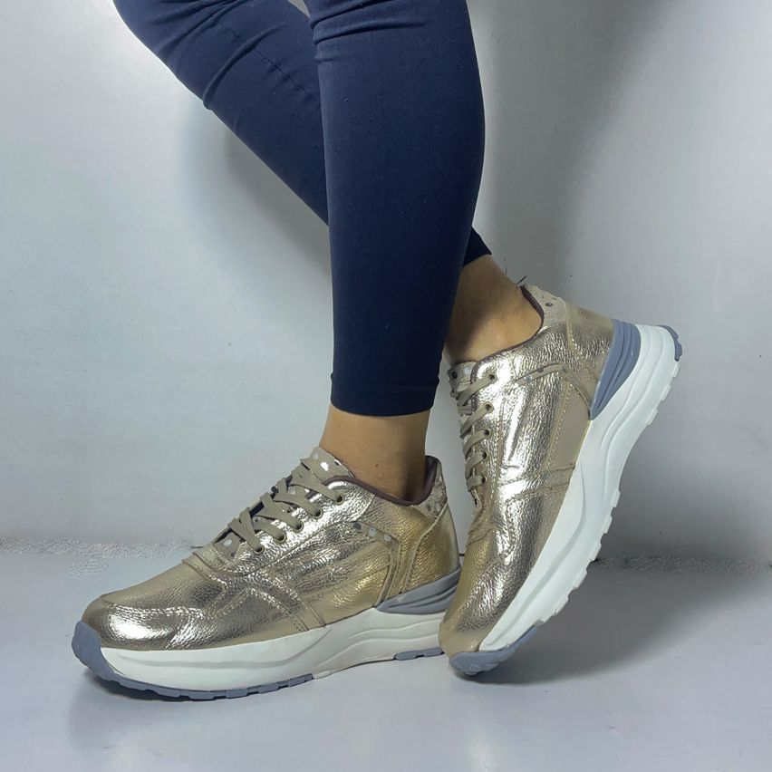 Zapatilla Cuero 842D Dorado - Stock