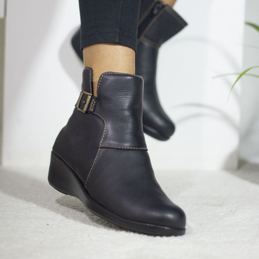 Botas Puro Cuero 876 Negro - Stock