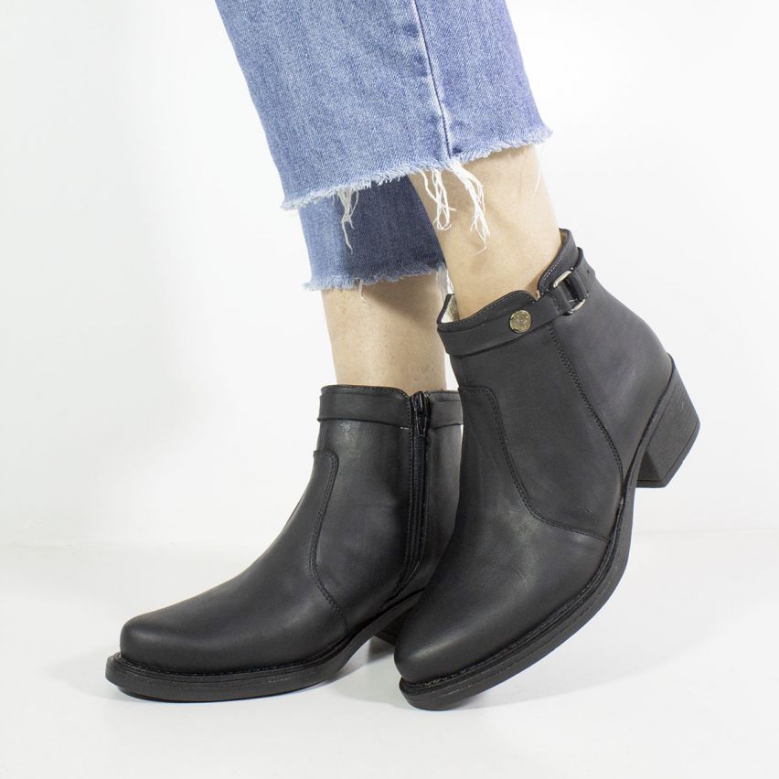 Botin Puro Cuero 887  Negro - Stock