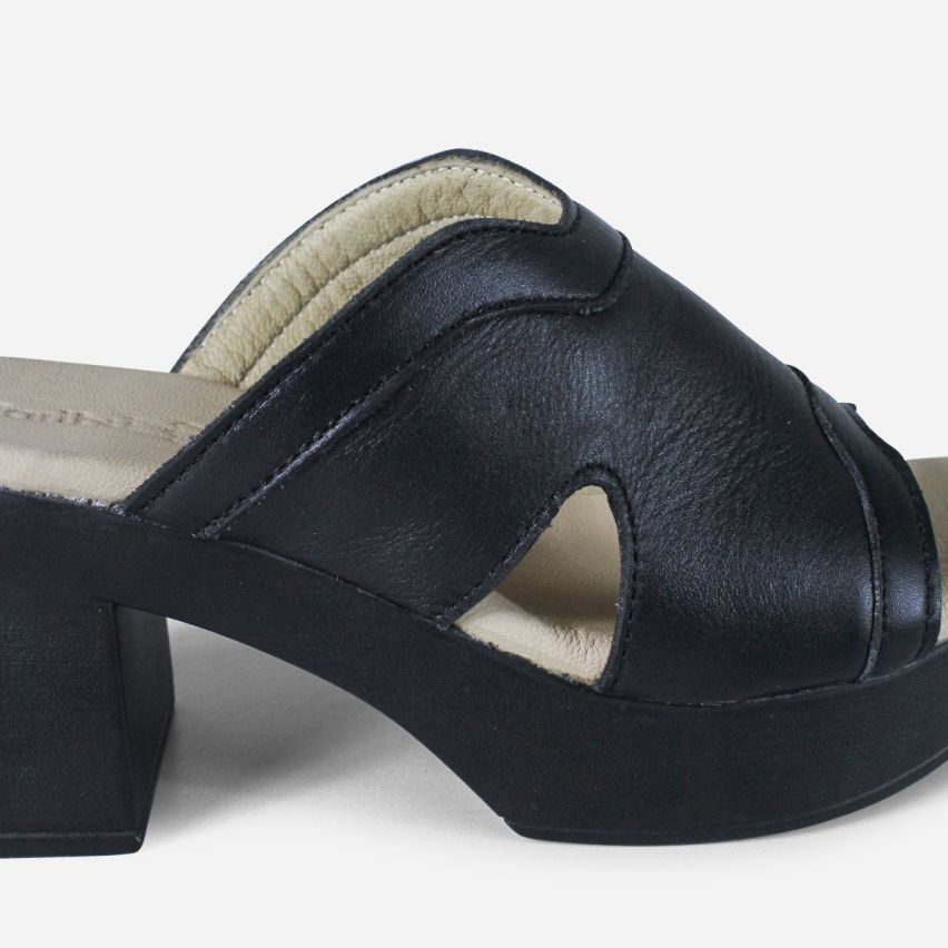 Sandalia Puro Cuero 1131 