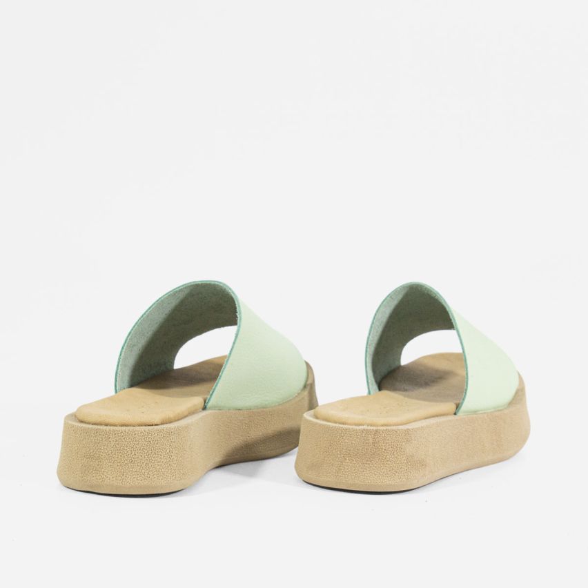 Sandalia Puro Cuero 1006 - MENTA