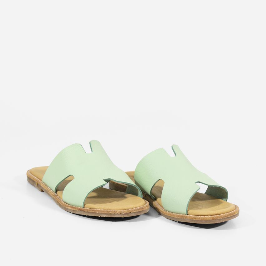 Sandalia Puro Cuero 1008 - MENTA
