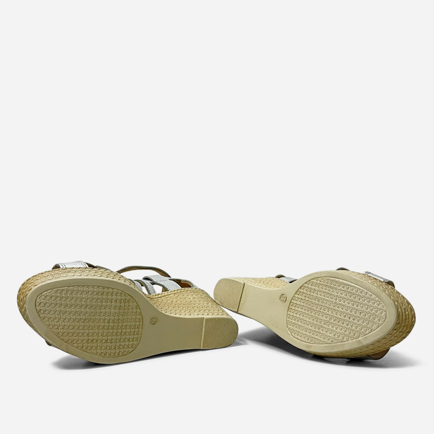 Sandalia Puro Cuero 1026 Plata