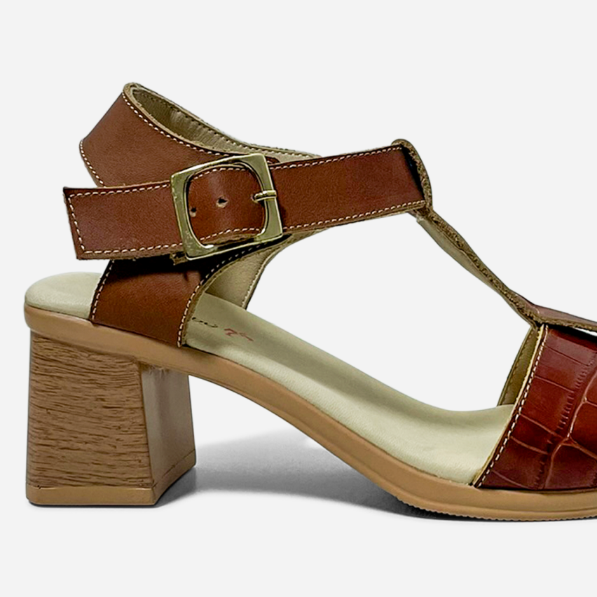 Sandalia Puro Cuero 1027 Caramelo