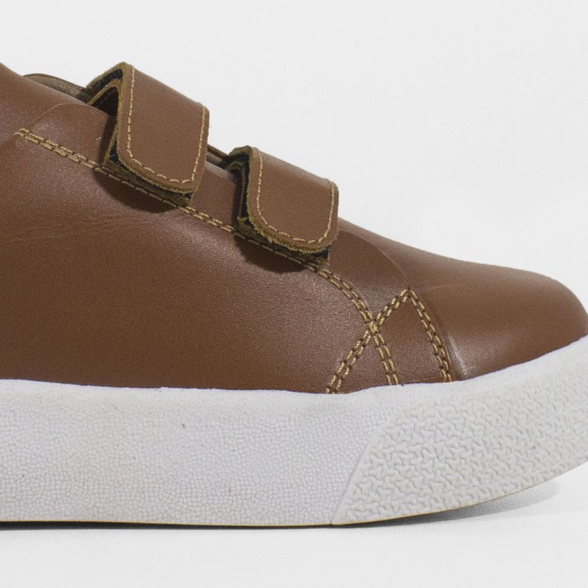 Zapatilla Puro Cuero 1043 - CARAMELO