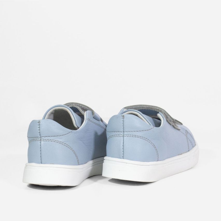 Zapatilla Puro Cuero 1043 - CELESTE