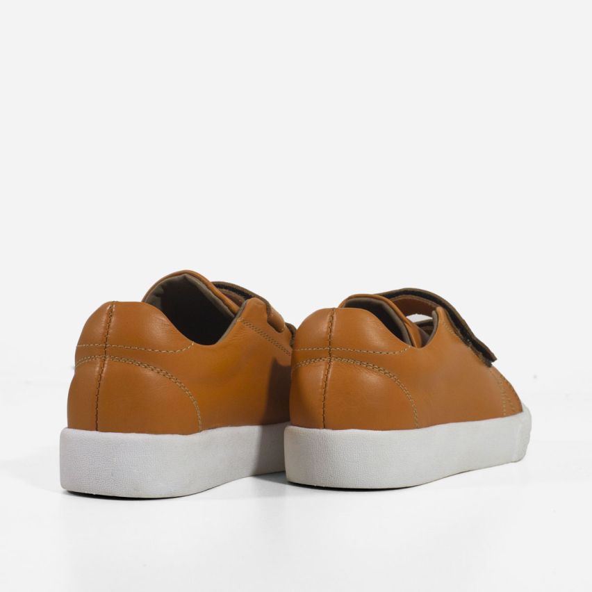 Zapatilla Puro Cuero 1043 - NARANJA