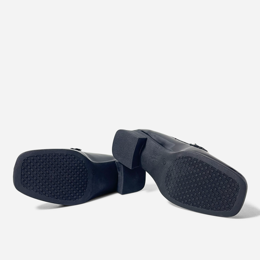 Mocasín Puro Cuero 1067 Negro Charol