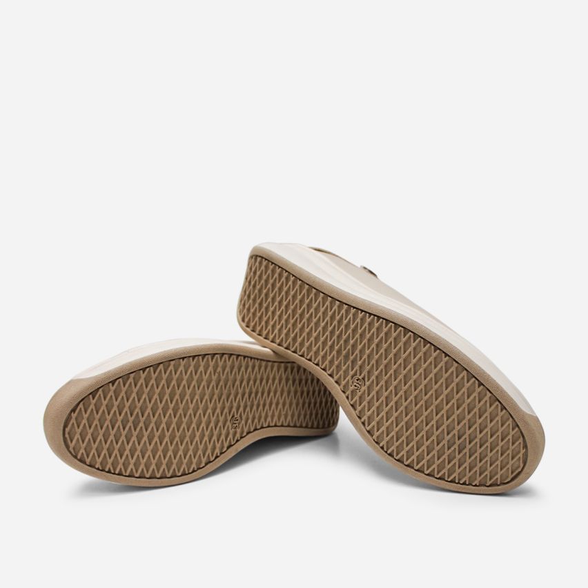 Zapato Puro Cuero 1070 PV