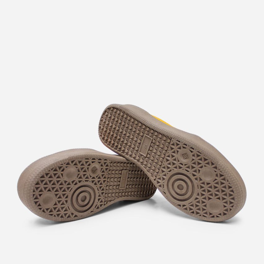 Zapatilla Puro Cuero 1125 Mostaza