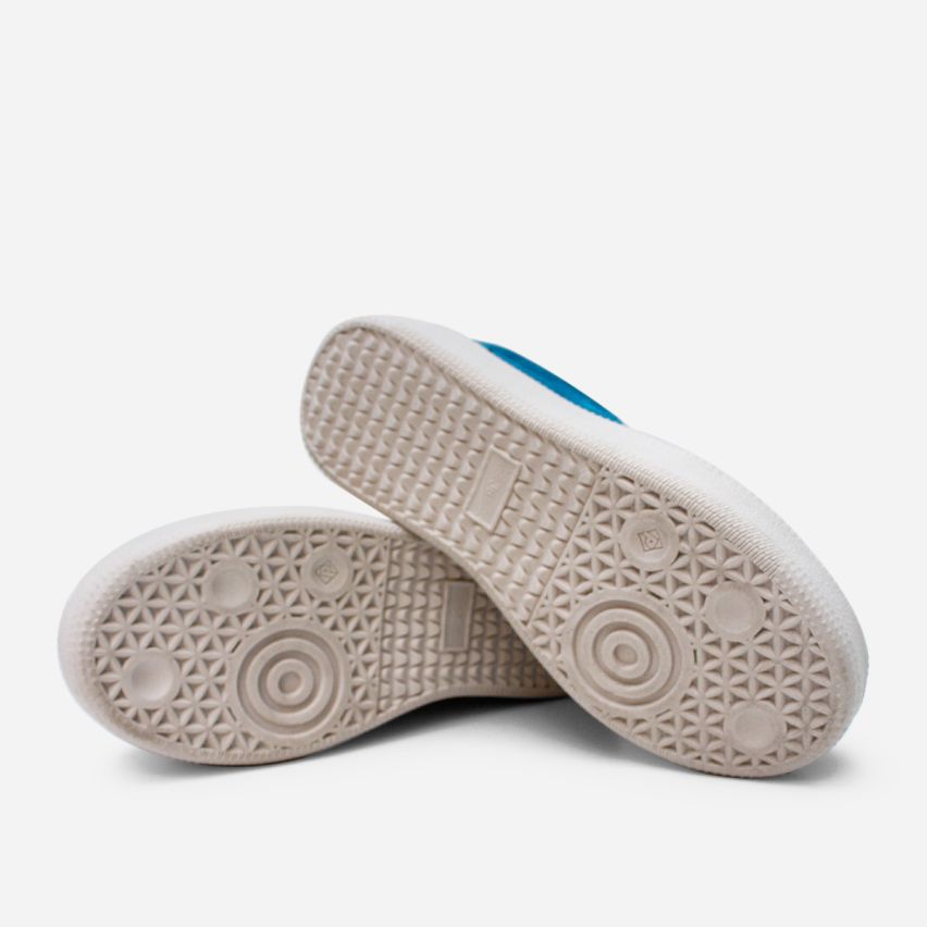 Zapatilla Puro Cuero 1125 Turquesa