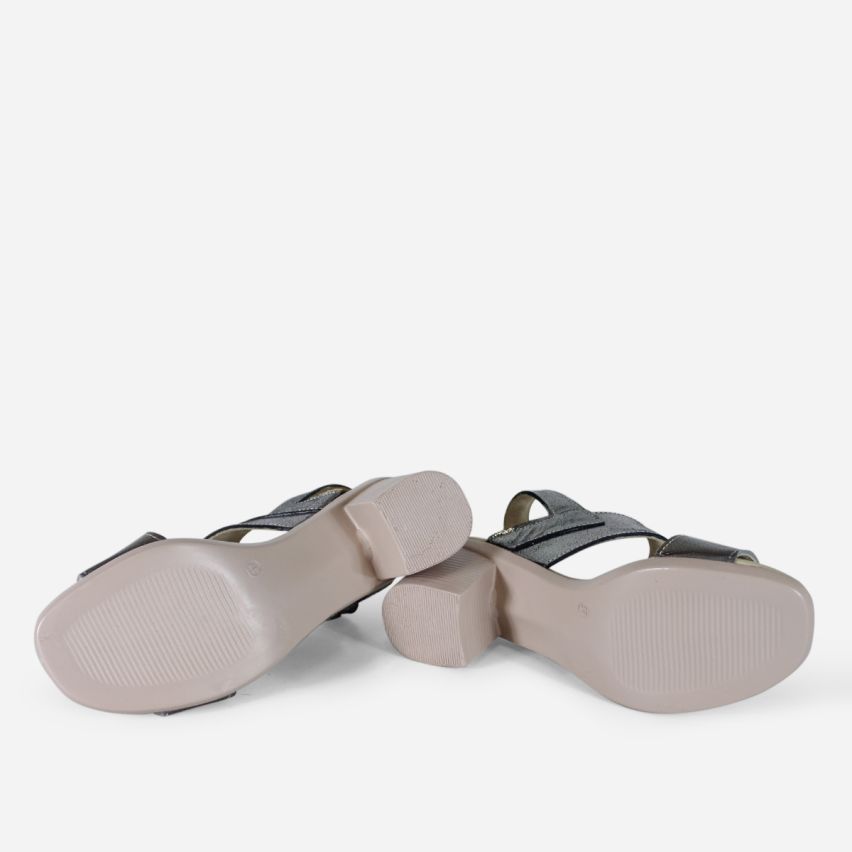 Sandalia Puro Cuero 845PU