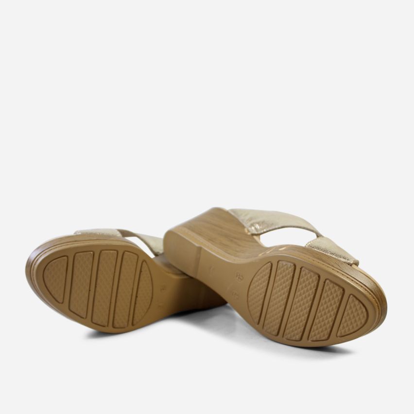 Sandalia Puro Cuero 1095