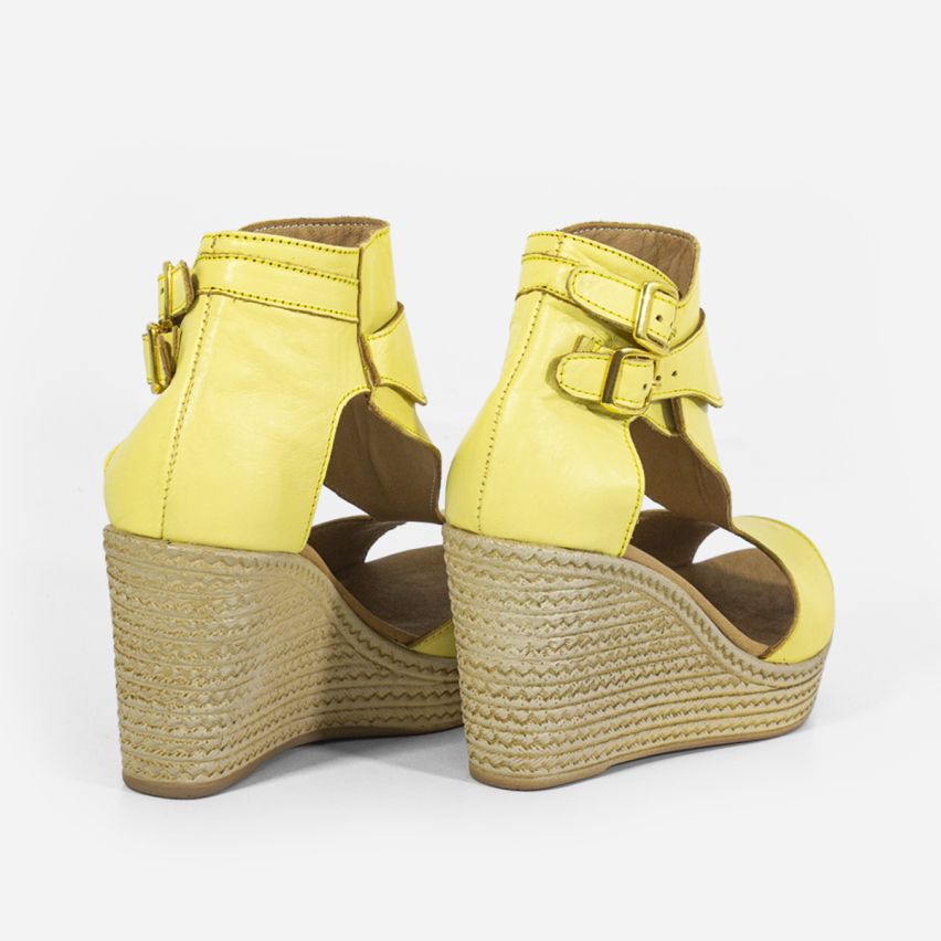 Sandalia Puro Cuero 401 - AMARILLO