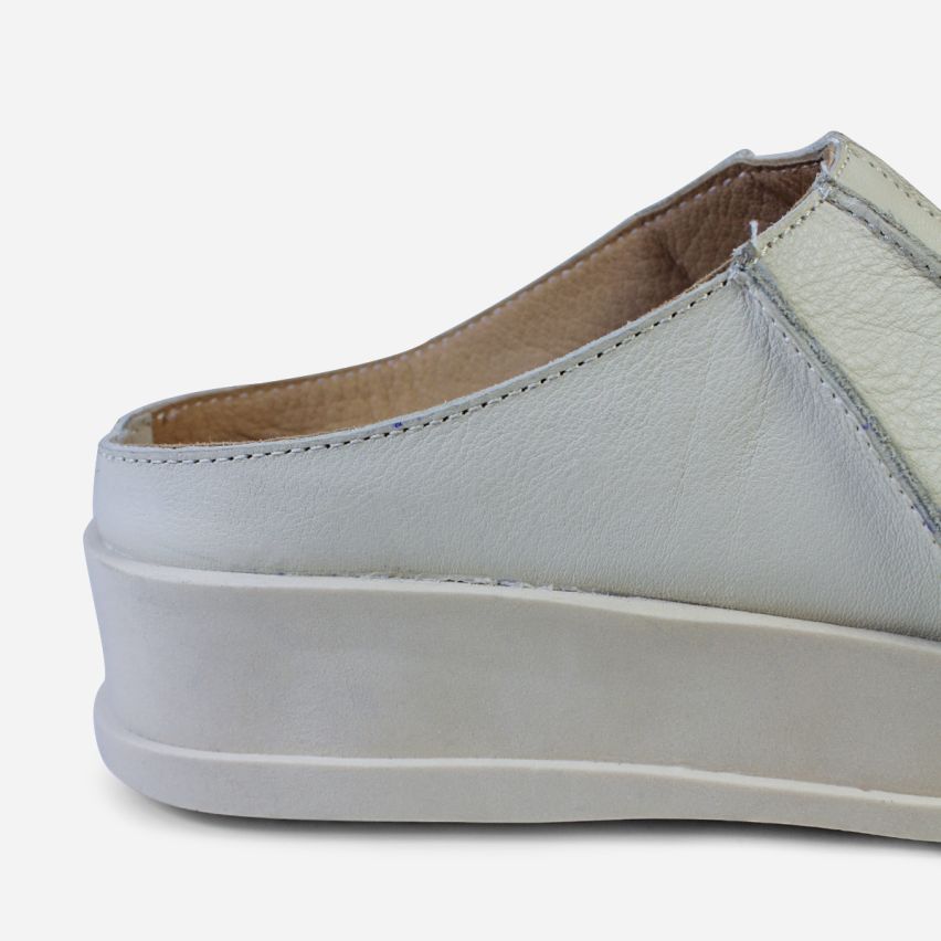 Sandalia Puro Cuero 1090