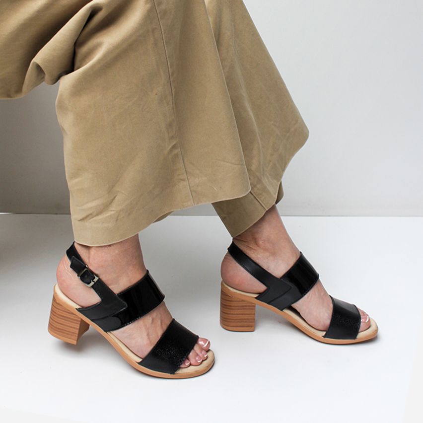 Sandalia Puro Cuero 845PU