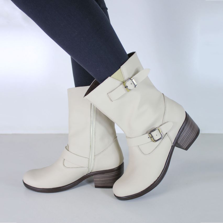 Bota puro cuero 585
