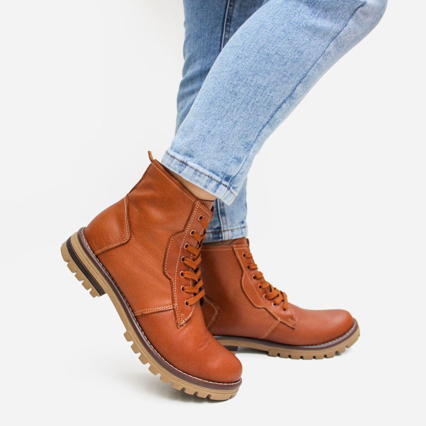 Botin Puro Cuero 658