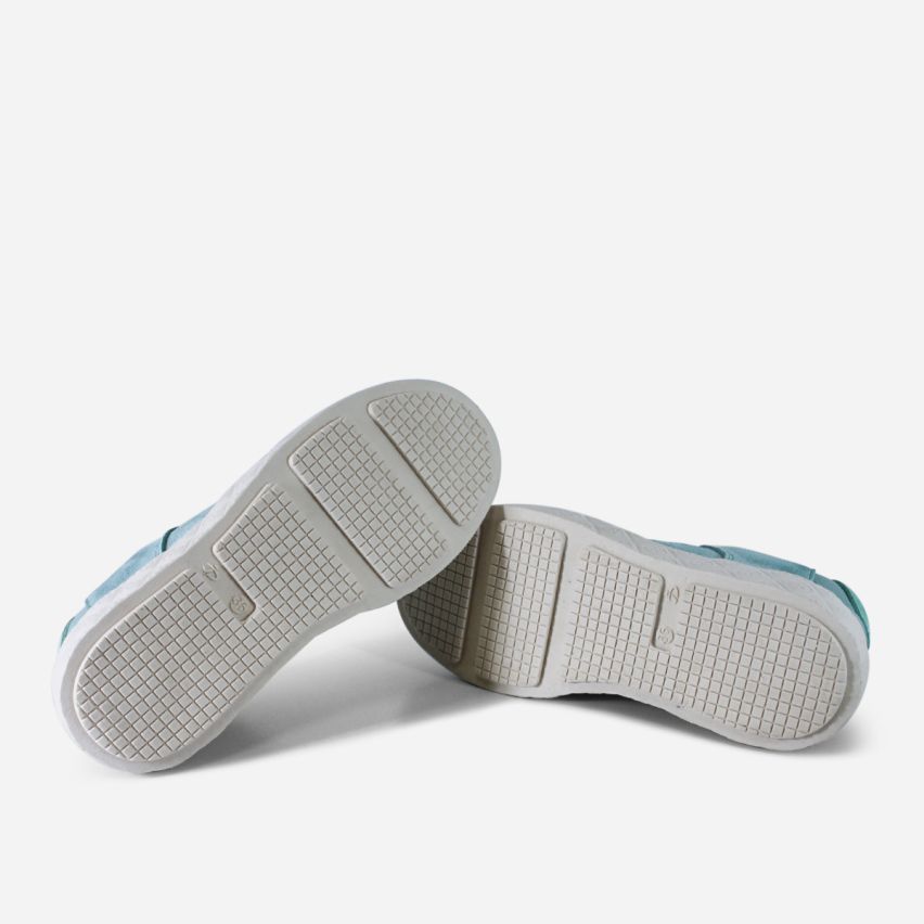 Zapatilla Puro Cuero 1048