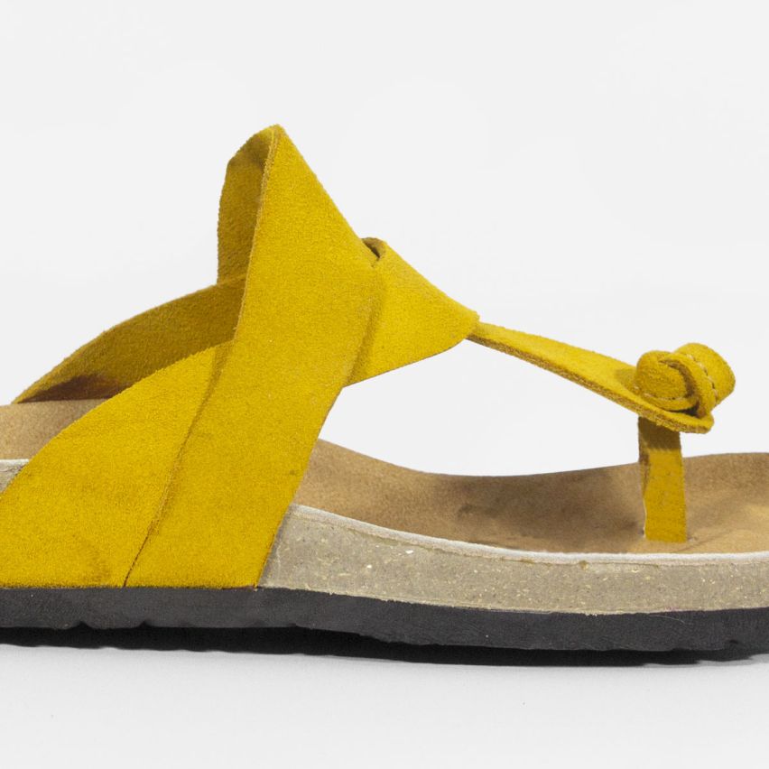 Sandalia Puro Cuero 701 - AMARILLO