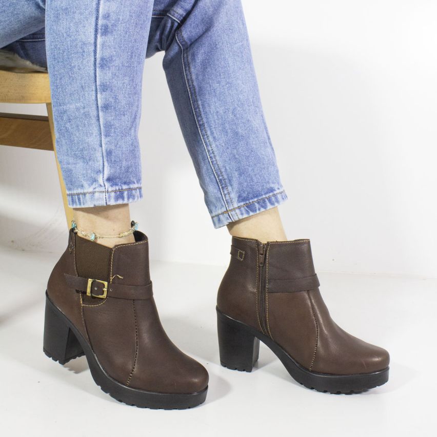 Botin Puro Cuero 735