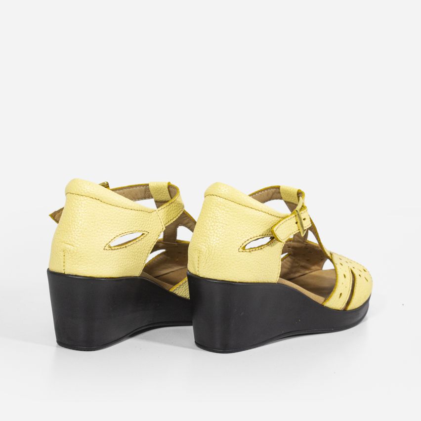 Sandalia Puro Cuero 750 - AMARILLO