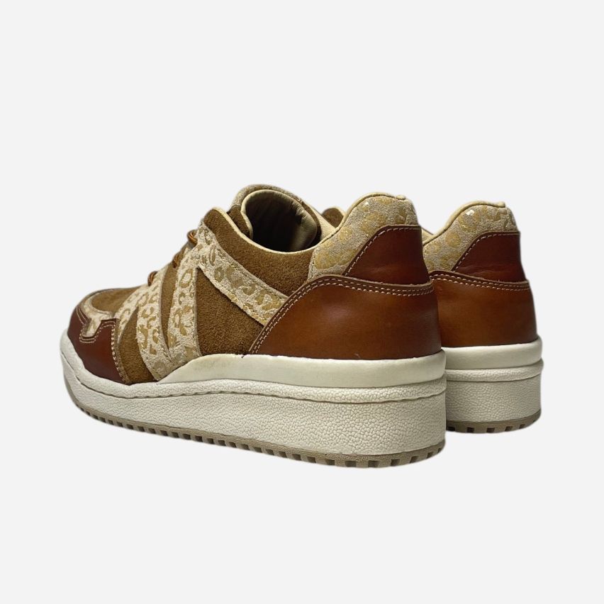 Zapatilla de Puro Cuero 800 Caramelo