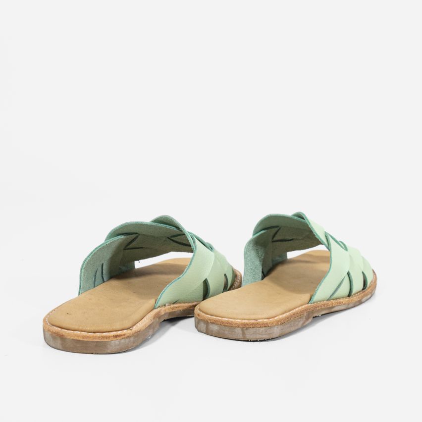 Sandalia Puro Cuero 808 - MENTA