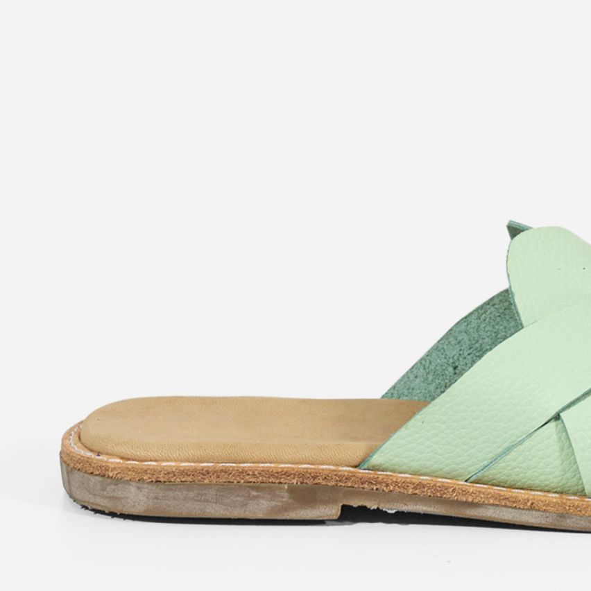 Sandalia Puro Cuero 808 - MENTA