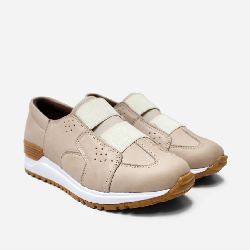 Zapatilla  Puro Cuero 832 Pv