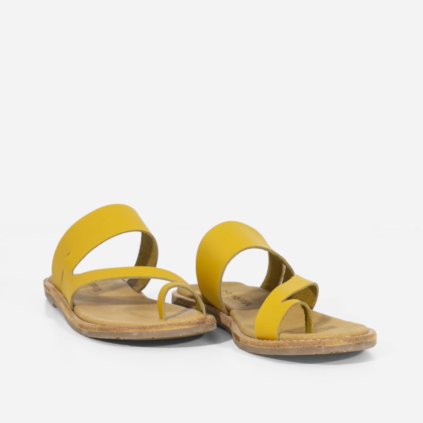 Sandalia Puro Cuero 844 - AMARILLO