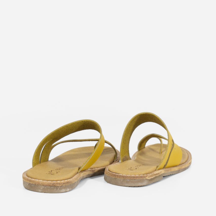 Sandalia Puro Cuero 844 - AMARILLO