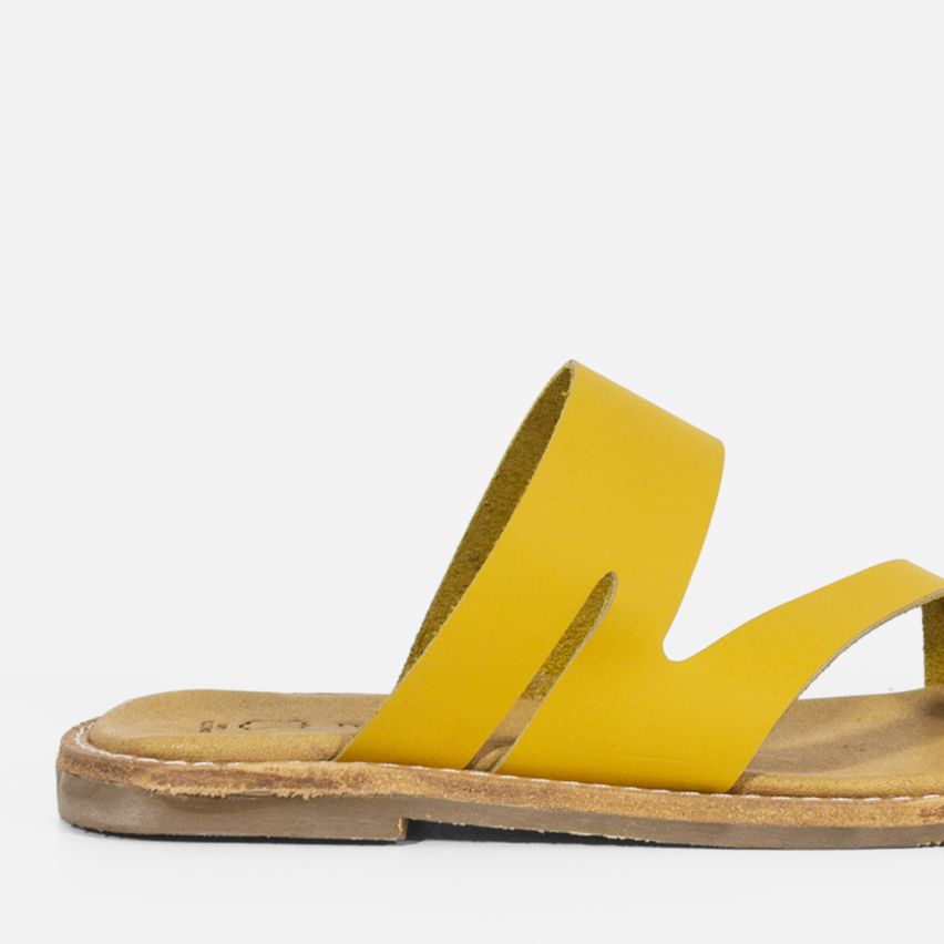 Sandalia Puro Cuero 844 - AMARILLO