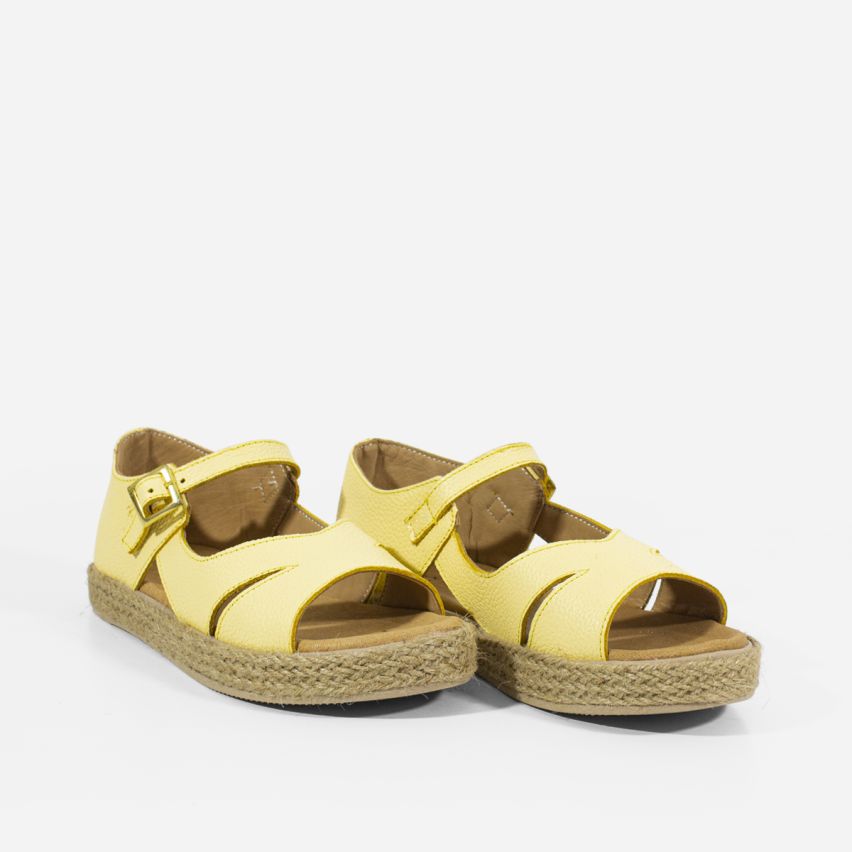 Sandalia Puro Cuero 847 - AMARILLO