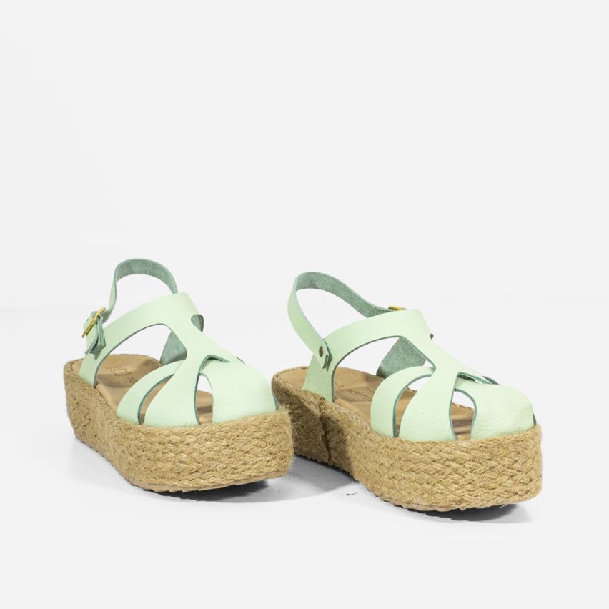 Sandalia Puro Cuero 849 - MENTA
