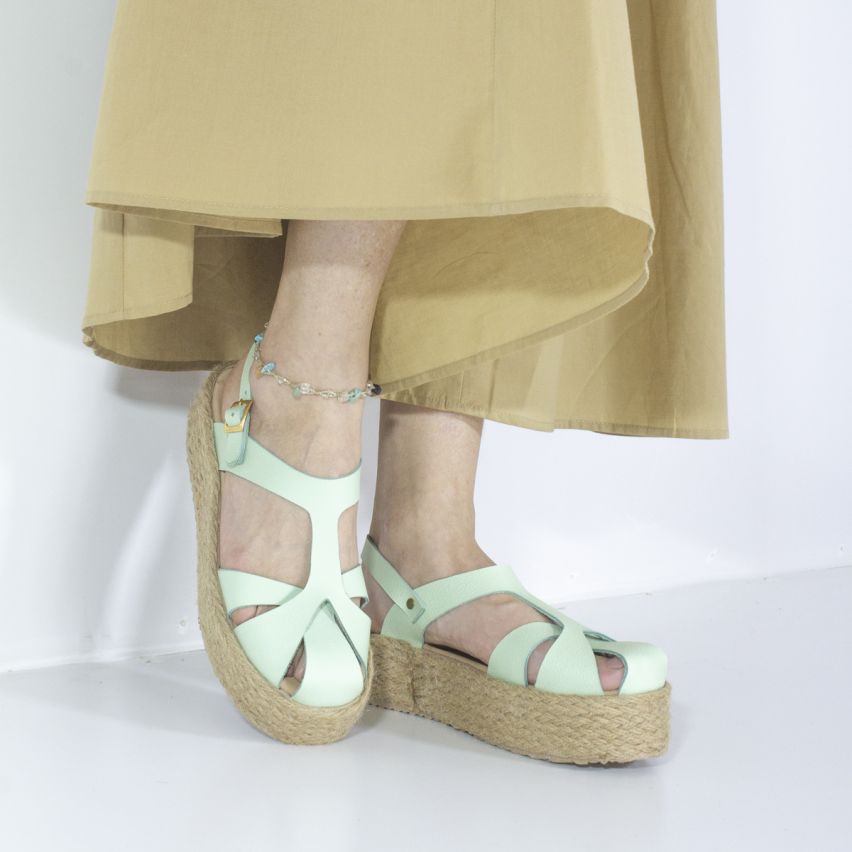 Sandalia Puro Cuero 849 - MENTA