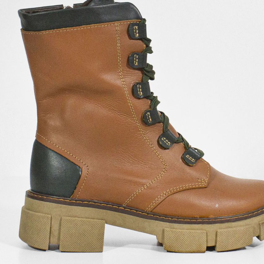 Bota Puro Cuero 561