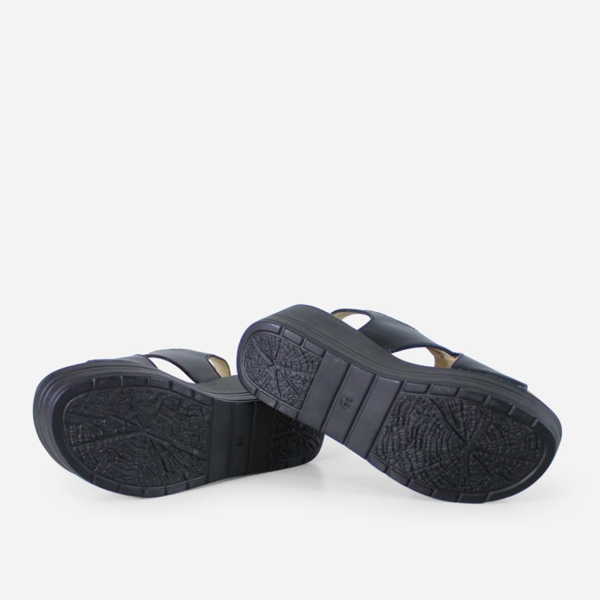 Sandalia Puro Cuero 847- Negro