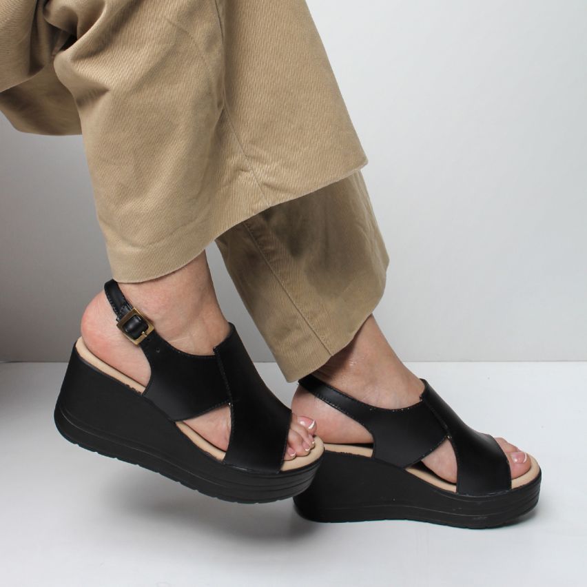 Sandalia Puro Cuero 847- Negro